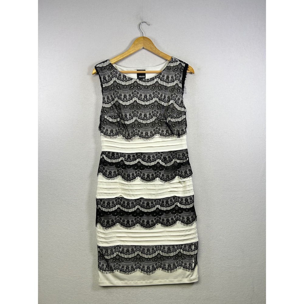 Melrose Lace Sheath Dress‎ Womens 12 Sleeveless Tiered Pleated Black and White